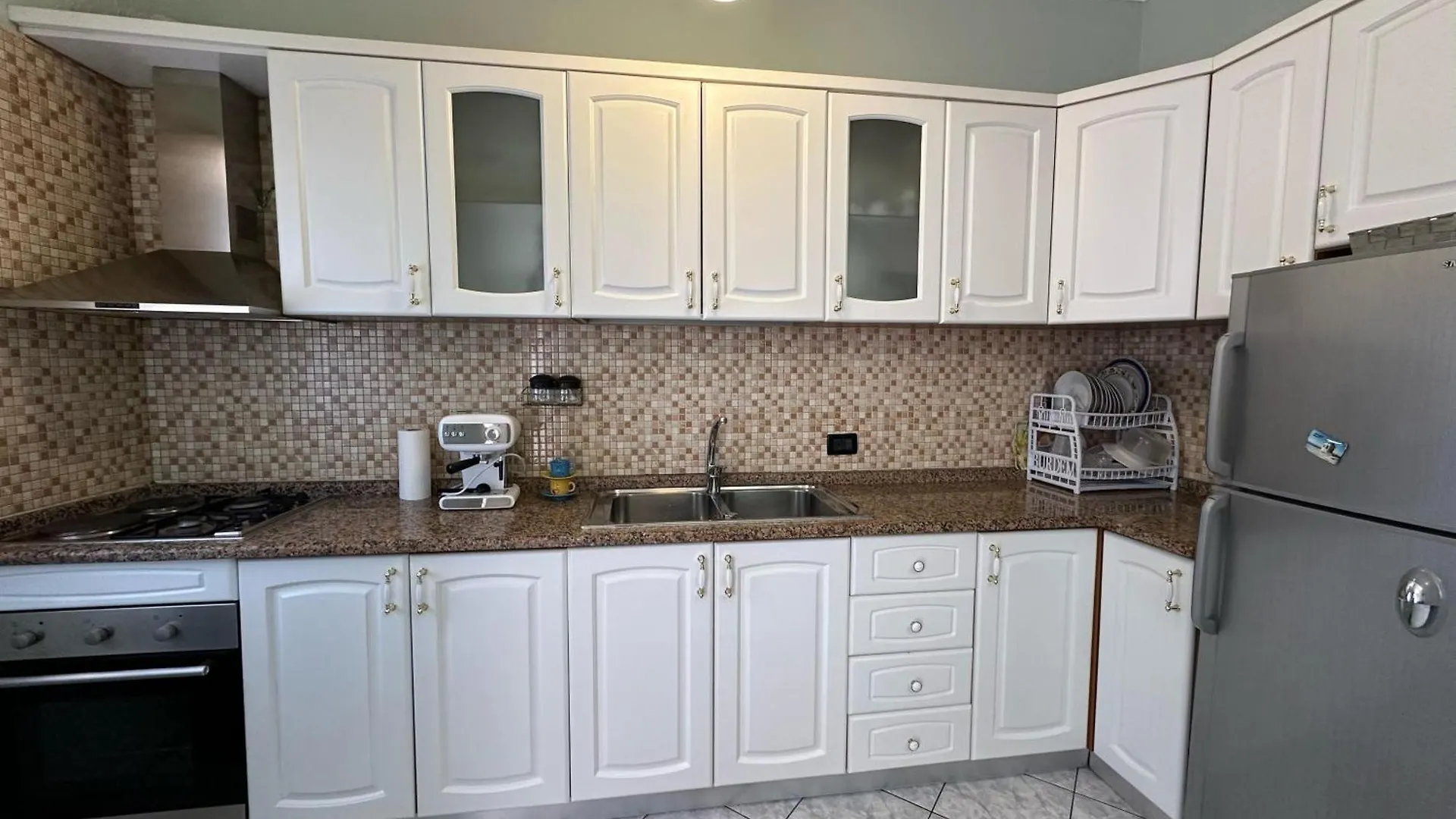 Xhekle Apartment Durres 0*,